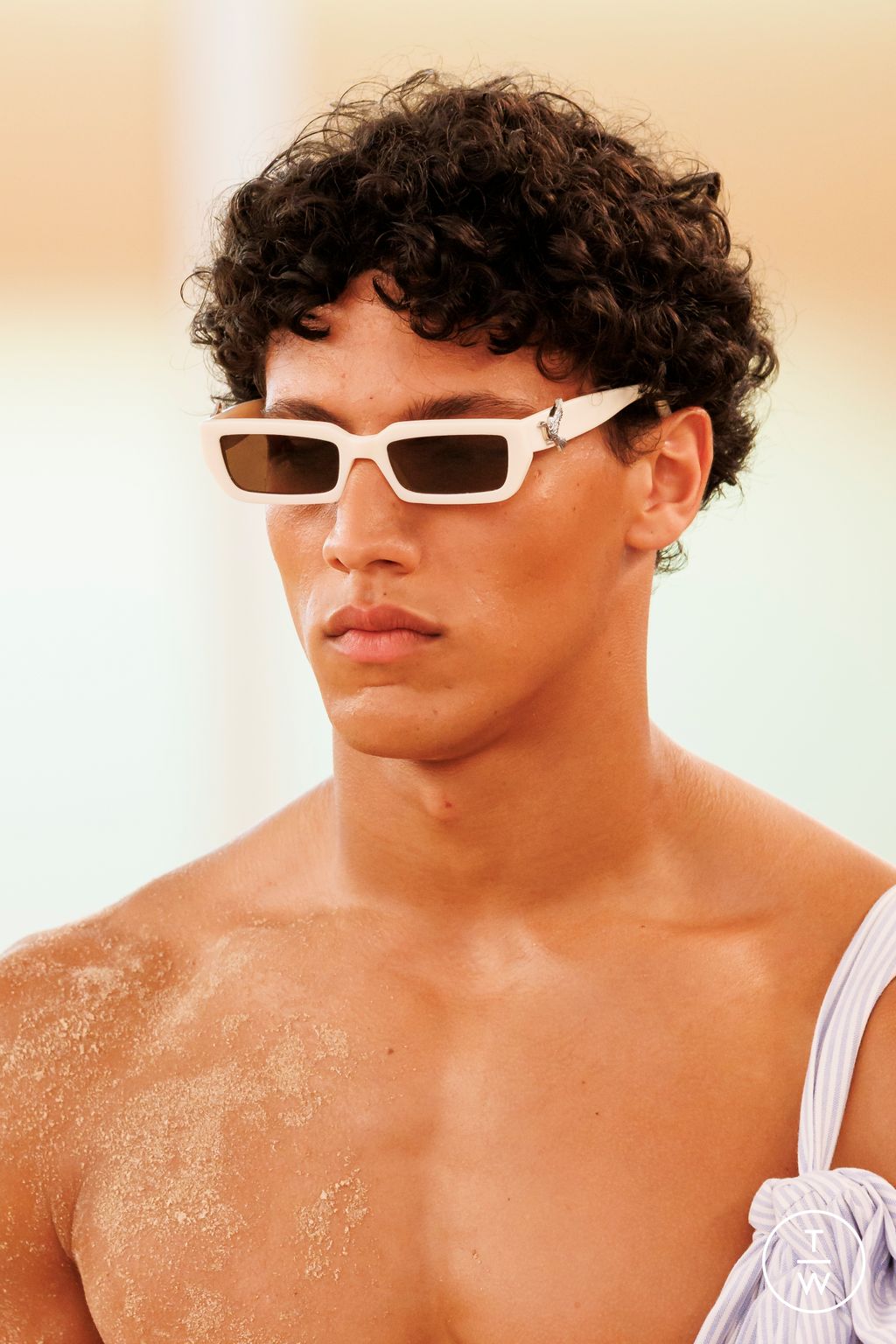 Fashion Week Paris Spring/Summer 2026 look 26 from the 3.PARADIS collection menswear accessories