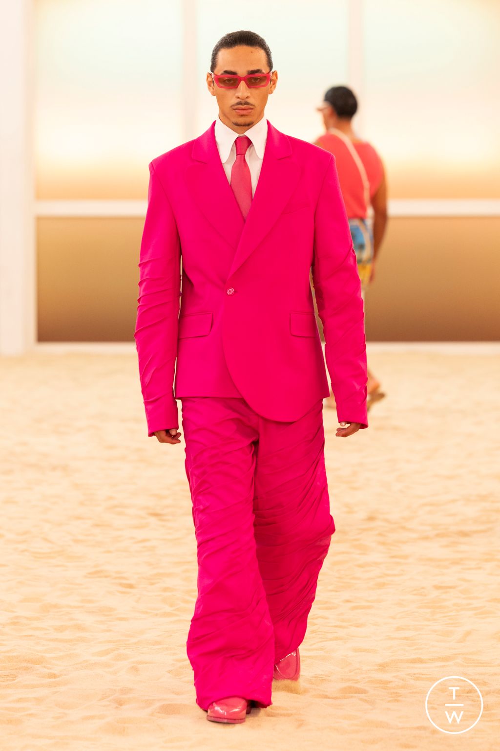 Fashion Week Paris Spring/Summer 2026 look 32 from the 3.PARADIS collection menswear