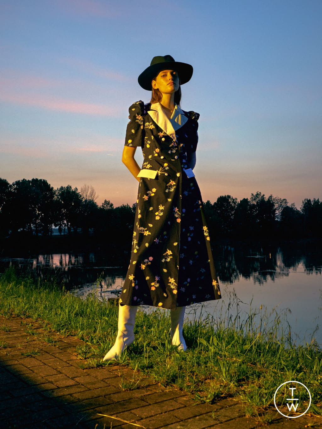 Fashion Week Milan Resort 2019 look 4 from the Vivetta collection 女装