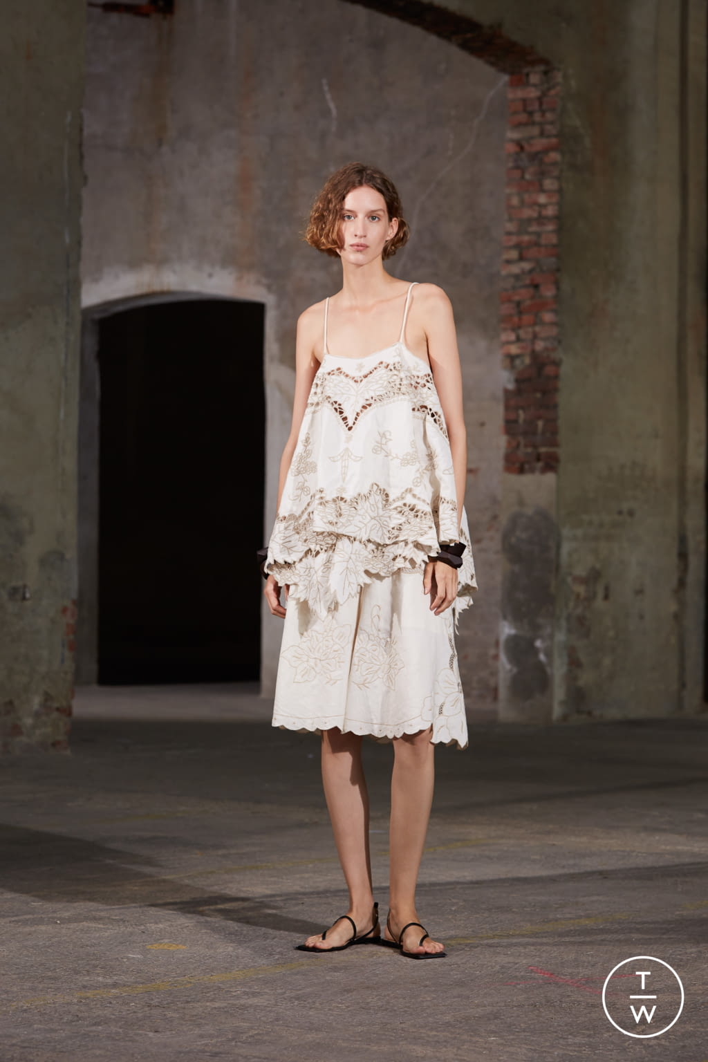 Fashion Week Milan Resort 2019 look 4 de la collection Erika Cavallini womenswear