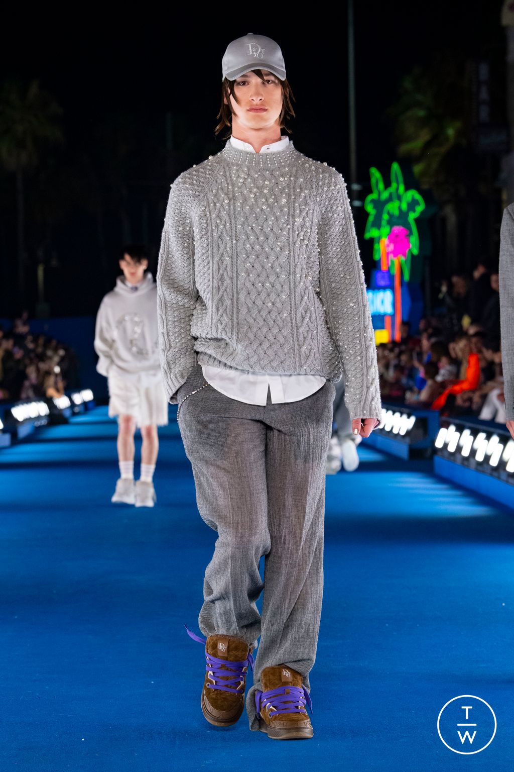 Fashion Week Paris Resort 2023 look 4 from the Dior Men collection menswear