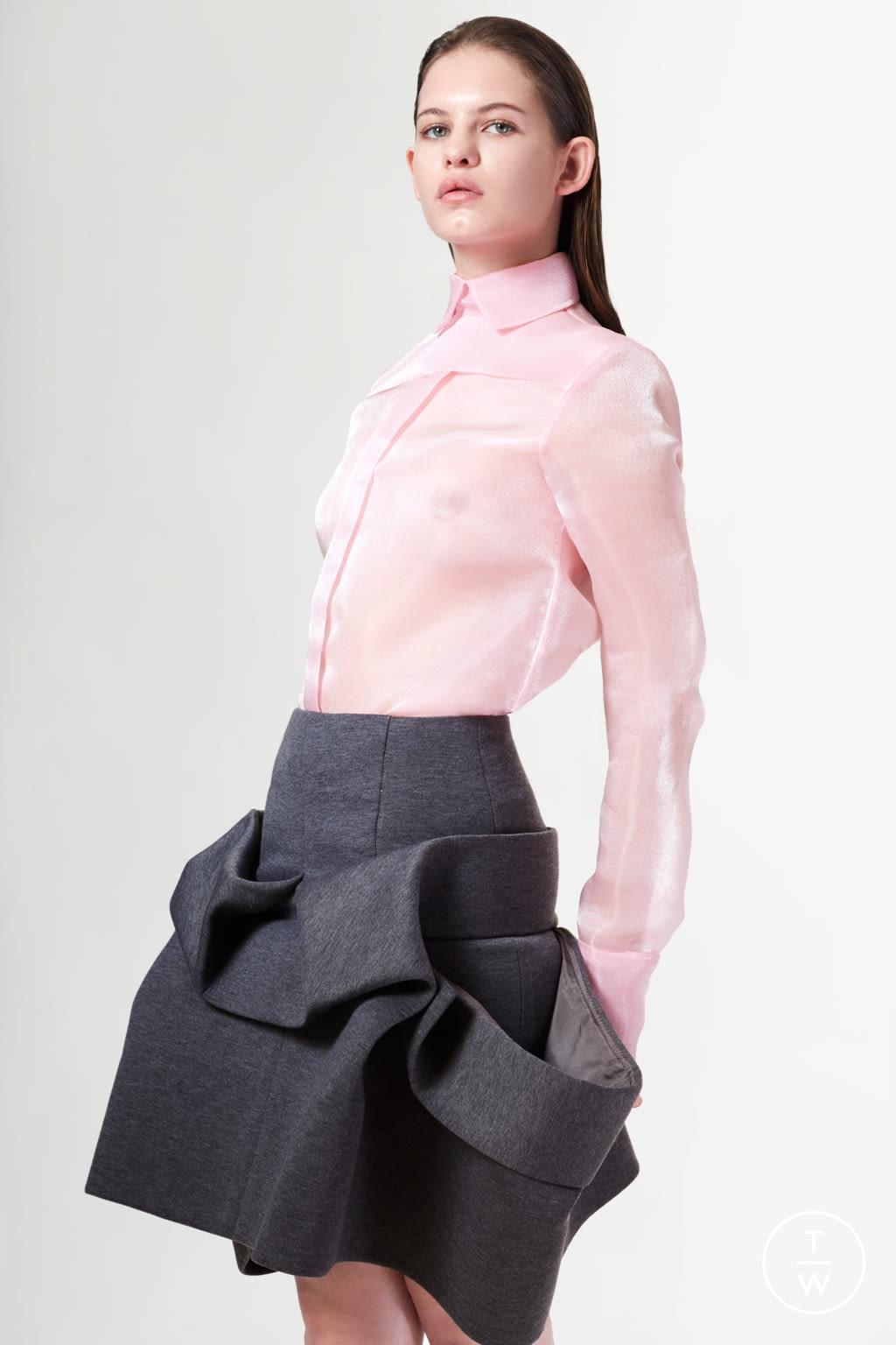 Fashion Week New York Fall/Winter 2021 look 4 de la collection Sukeina womenswear