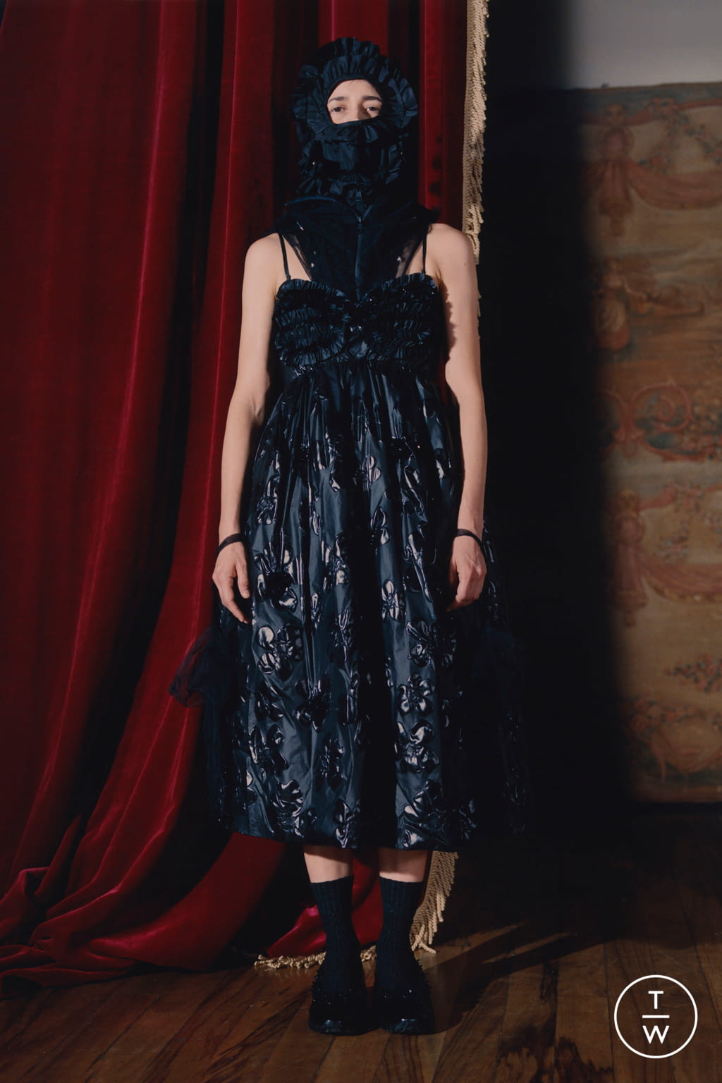 Fashion Week Milan Fall/Winter 2020 look 11 from the 4 Moncler Simone Rocha collection womenswear
