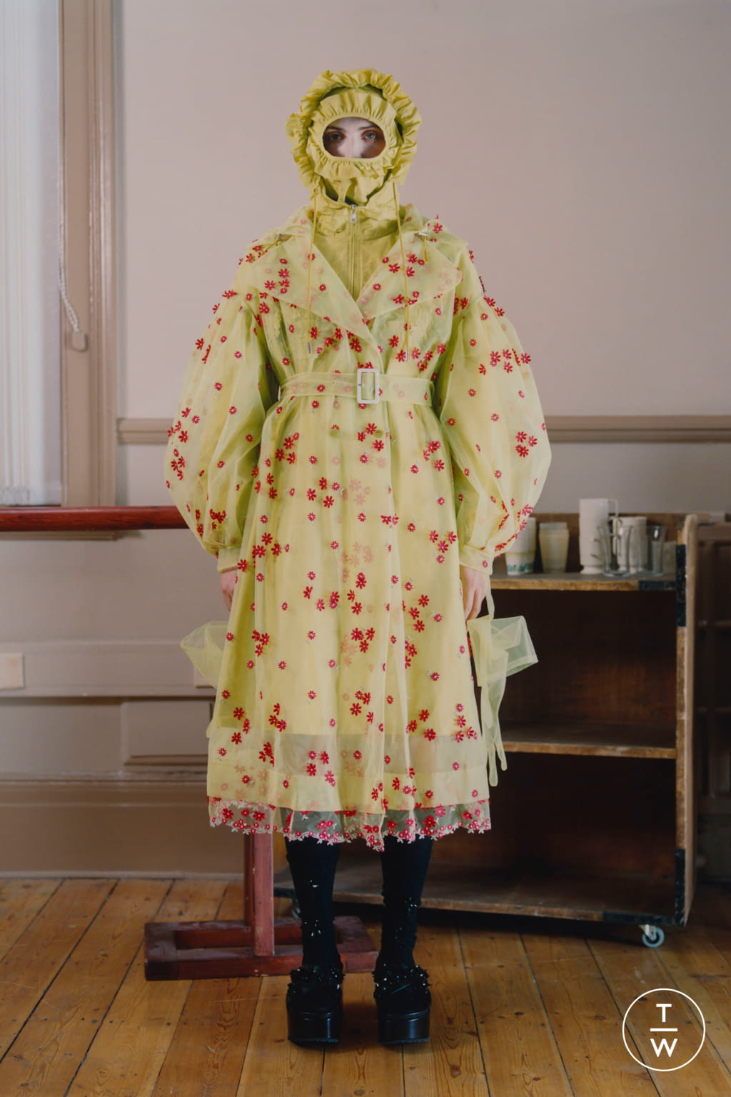 Fashion Week Milan Fall/Winter 2020 look 17 de la collection 4 Moncler Simone Rocha womenswear