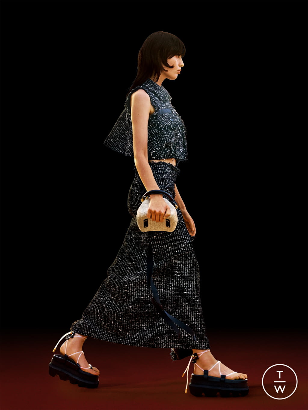 Fashion Week Paris Spring/Summer 2022 look 40 de la collection Sacai womenswear