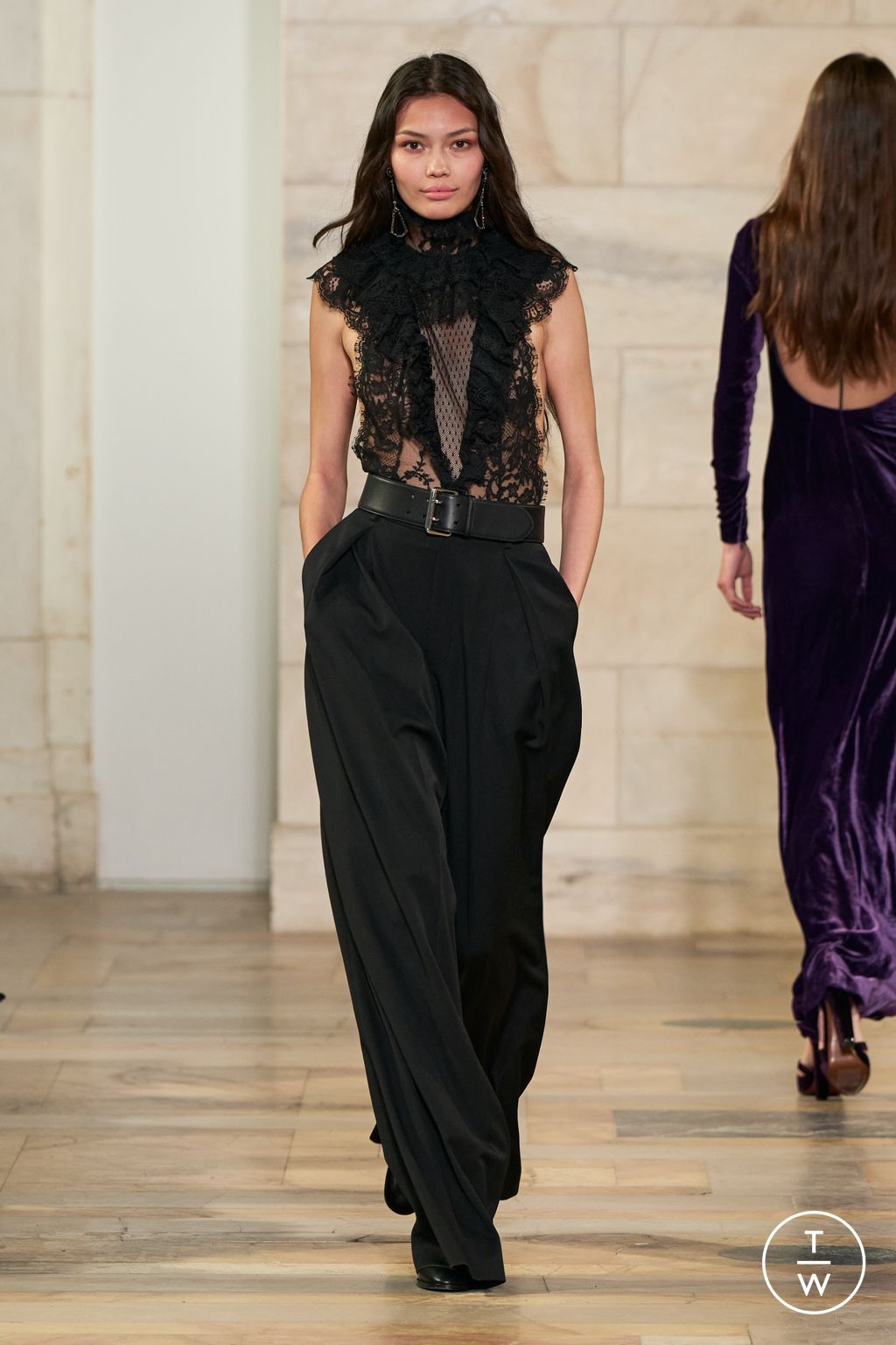 Fashion Week New York Fall/Winter 2025 look 40 from the Ralph Lauren collection womenswear