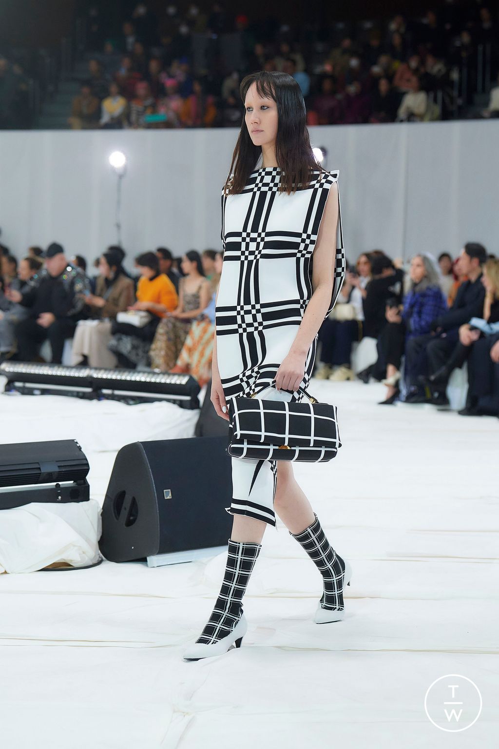 Fashion Week Milan Fall/Winter 2023 look 40 de la collection Marni womenswear