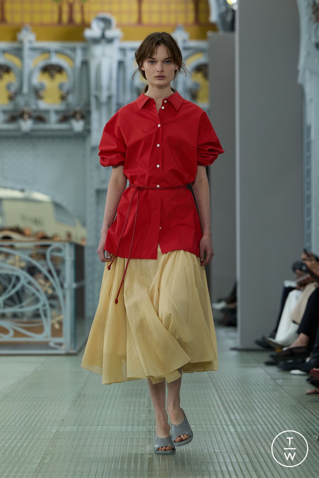 Fashion Week Paris Spring/Summer 2026 look 40 from the Time collection womenswear