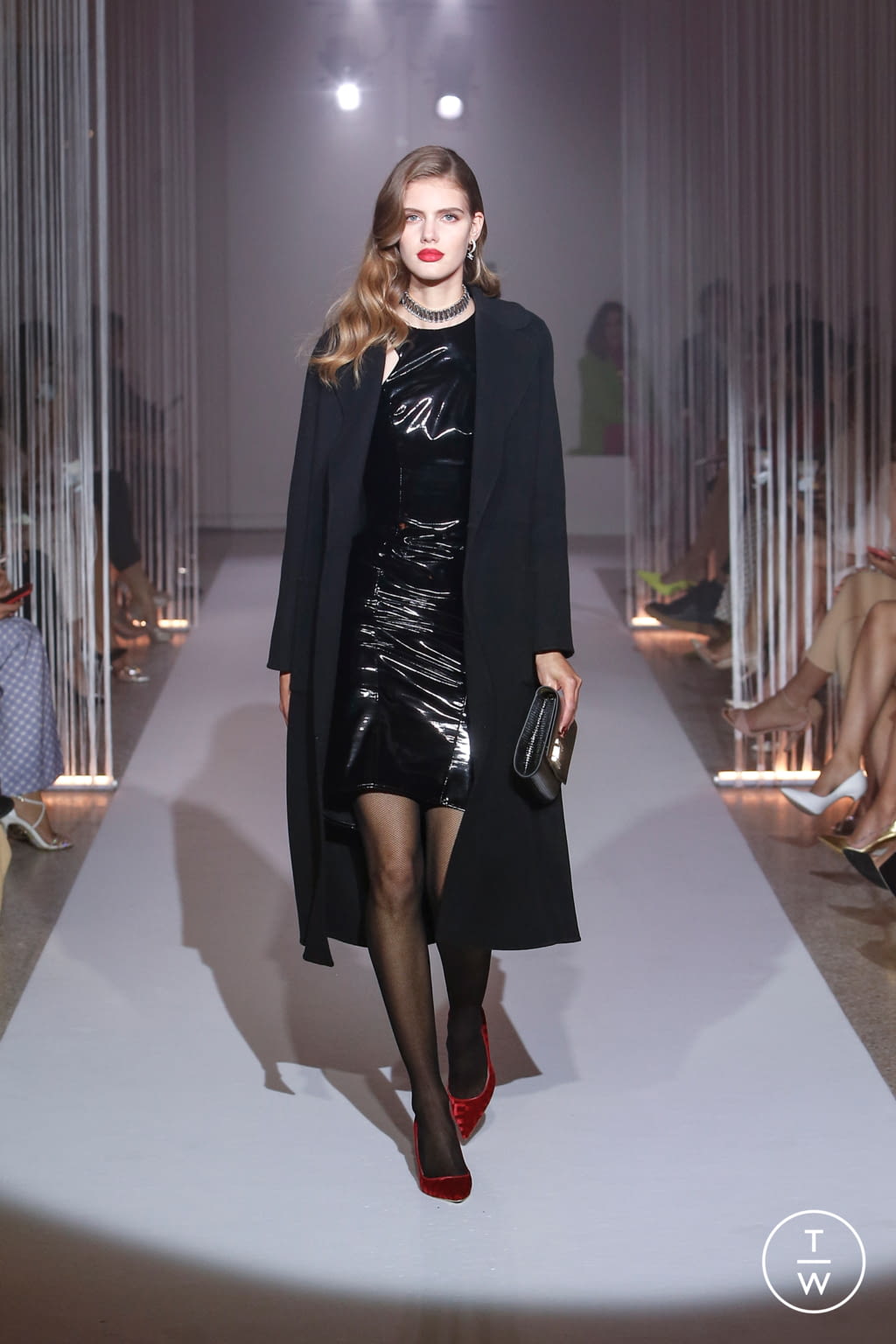 Fashion Week Milan Fall/Winter 2022 look 40 from the Elisabetta Franchi collection womenswear