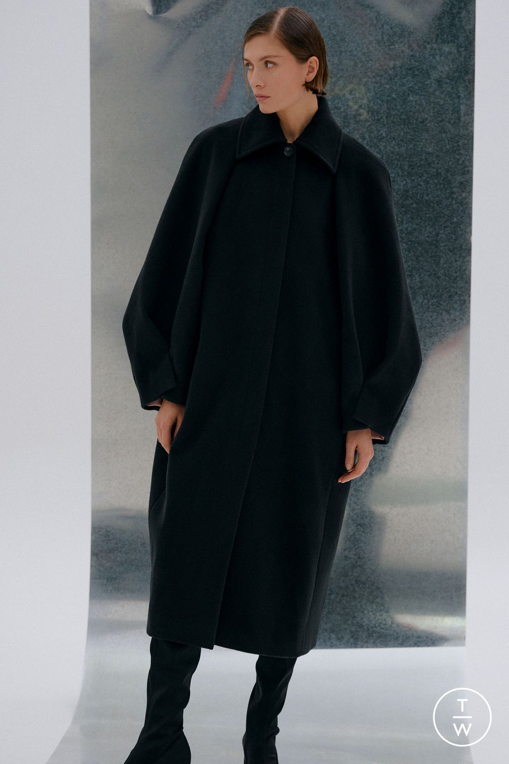 Fashion Week New York Pre-Fall 2023 look 29 from the Bevza collection womenswear