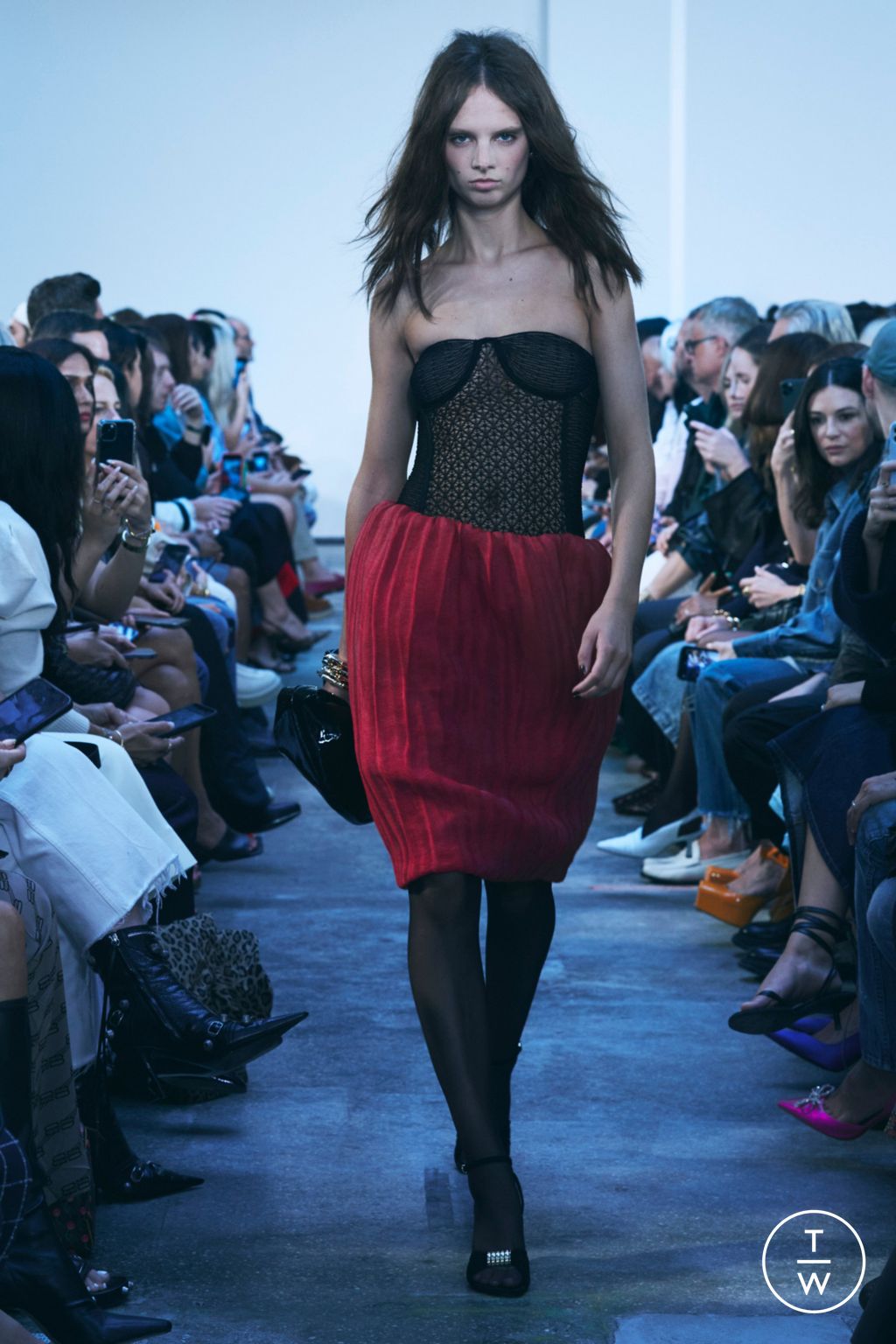 Fashion Week New York Spring/Summer 2023 look 21 de la collection Khaite womenswear
