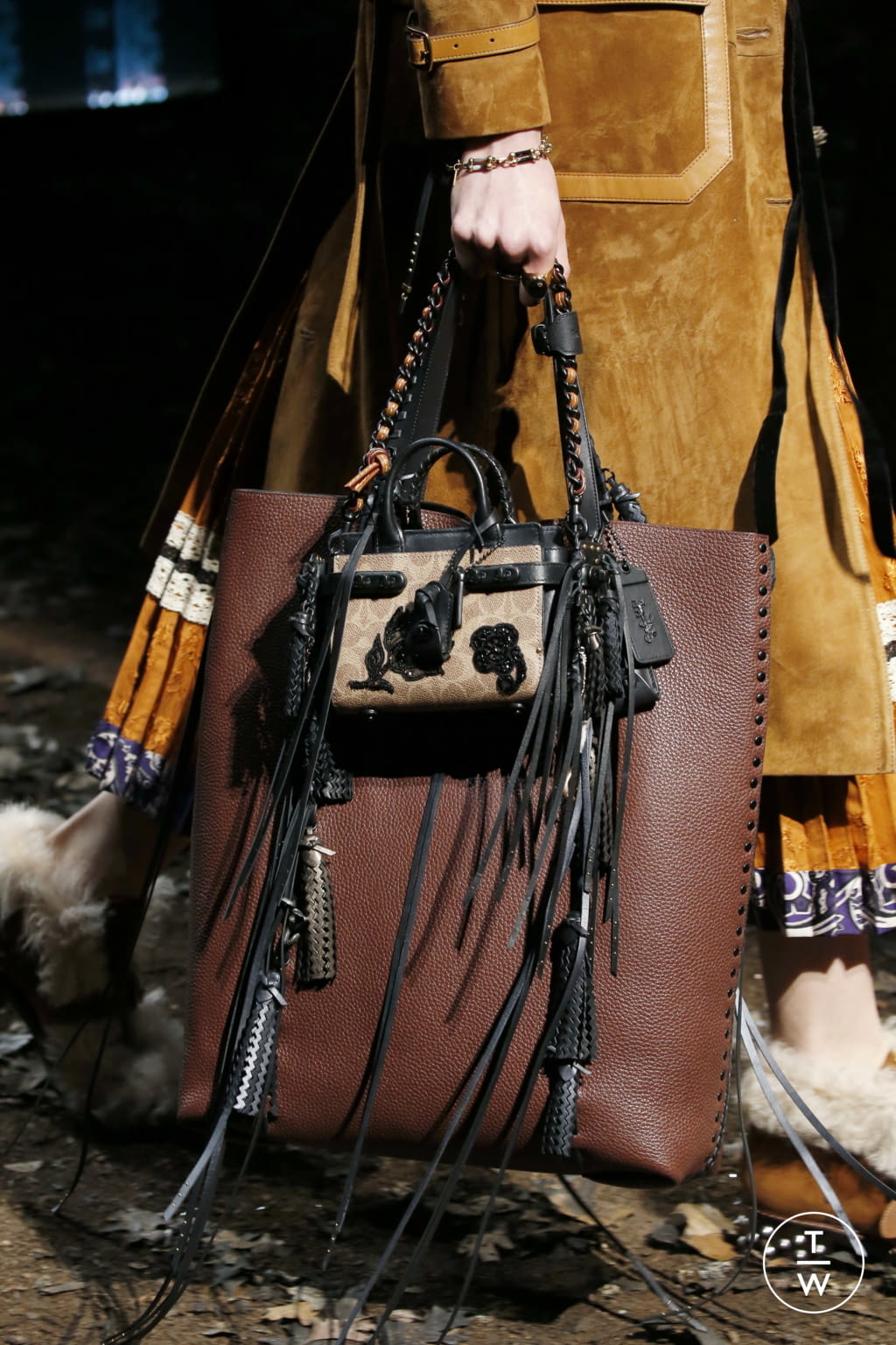 Fashion Week New York Fall/Winter 2018 look 17 from the Coach collection womenswear accessories