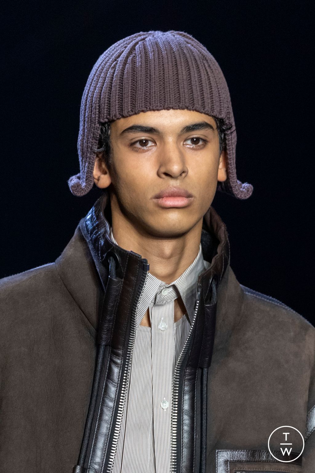 Fashion Week Milan Fall/Winter 2023 look 26 from the Fendi collection menswear accessories