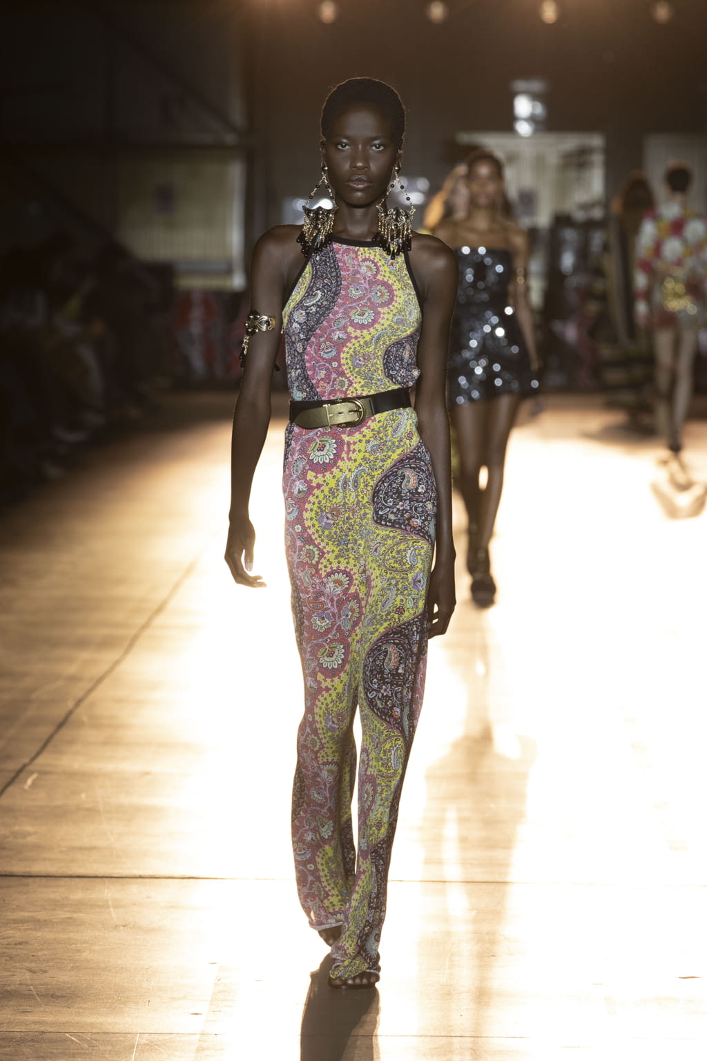 Fashion Week Milan Spring/Summer 2022 look 41 from the Etro collection womenswear