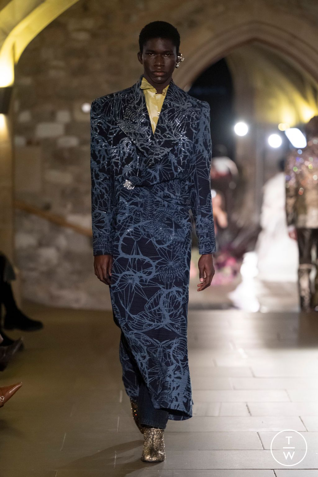 Fashion Week London Fall/Winter 2024 look 42 from the MITHRIDATE collection womenswear