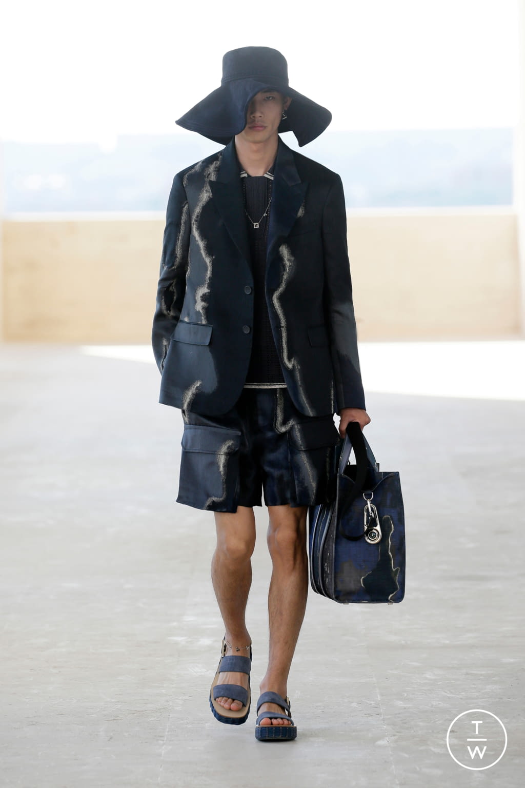 Fashion Week Milan Spring/Summer 2022 look 41 from the Fendi collection menswear