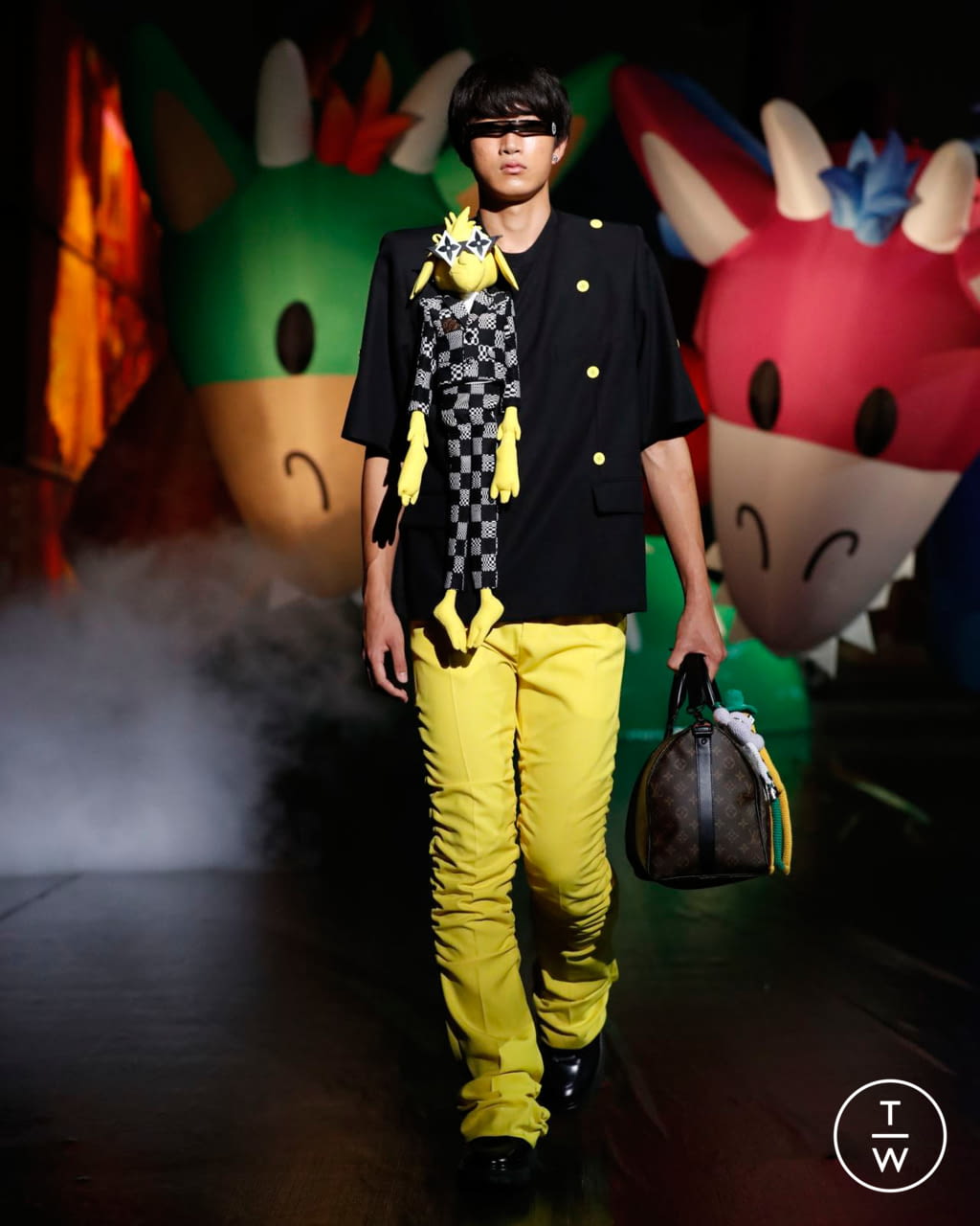 Fashion Week Paris Spring/Summer 2021 look 103 from the Louis Vuitton collection menswear