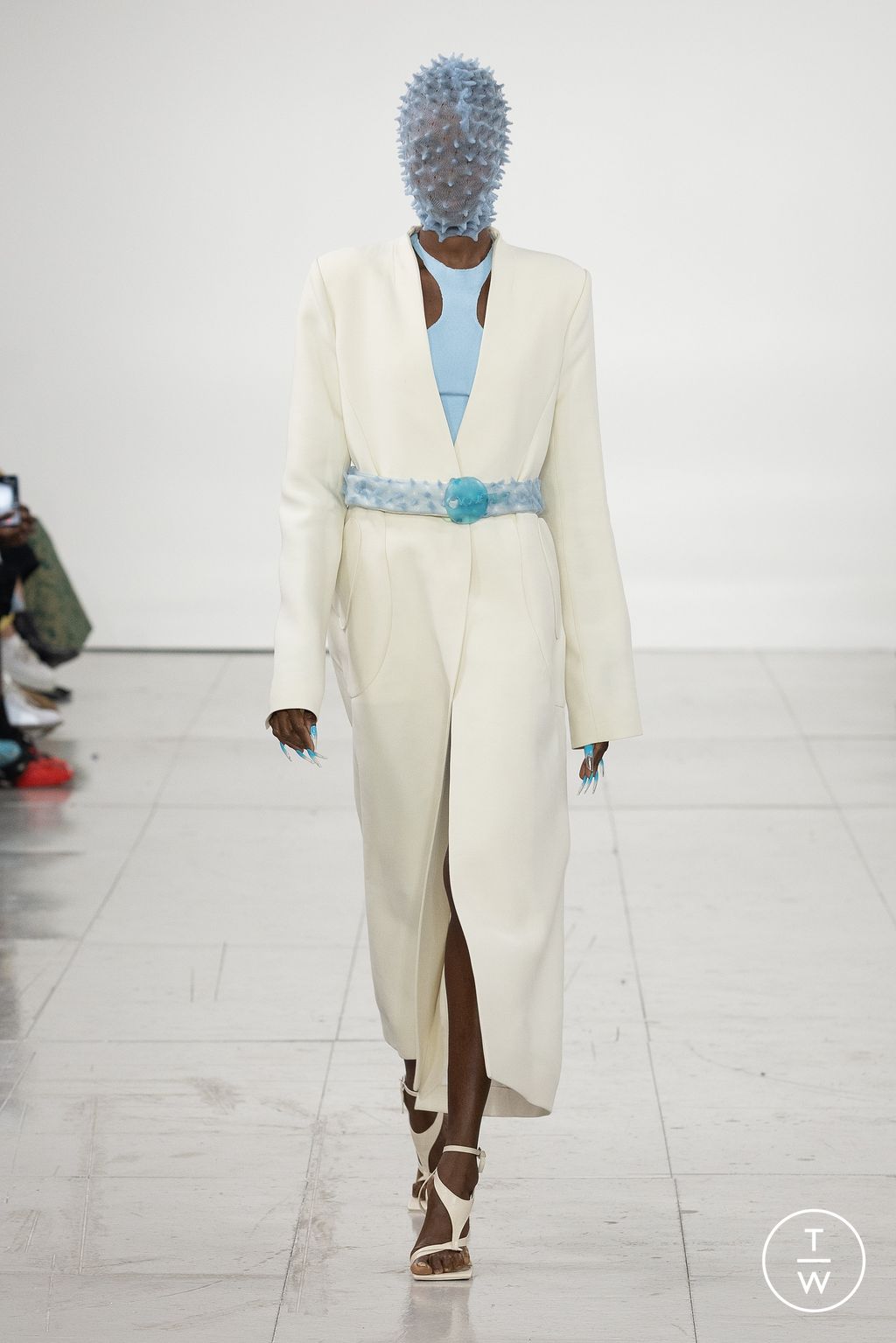 Fashion Week London Spring/Summer 2023 look 10 from the Chet Lo collection womenswear
