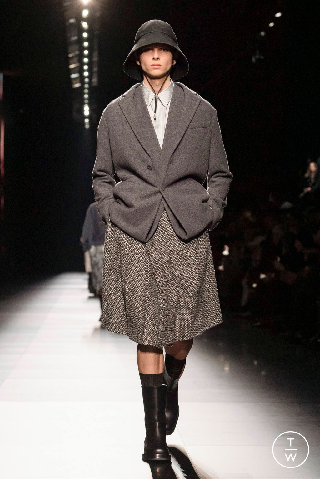 Fashion Week Paris Fall/Winter 2023 look 34 de la collection Dior Men menswear
