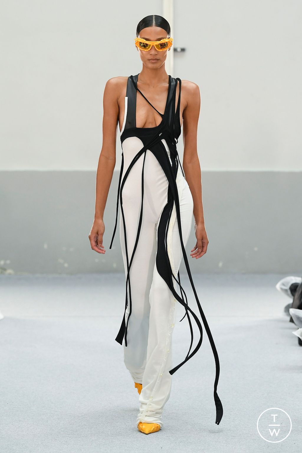 Fashion Week Paris Spring/Summer 2023 look 34 de la collection Ottolinger womenswear