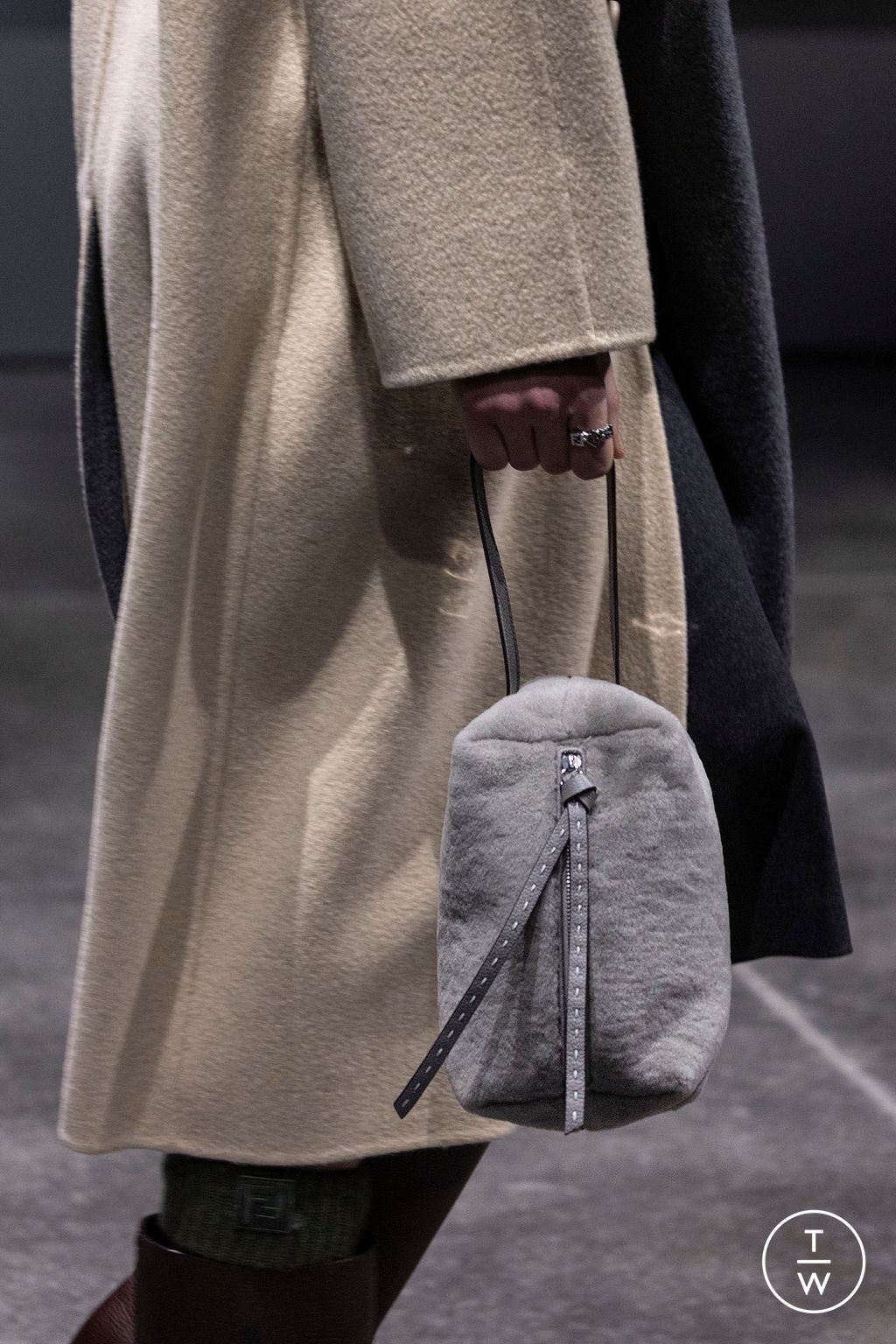 Fashion Week Paris Fall/Winter 2024 look 67 from the Fendi collection menswear accessories