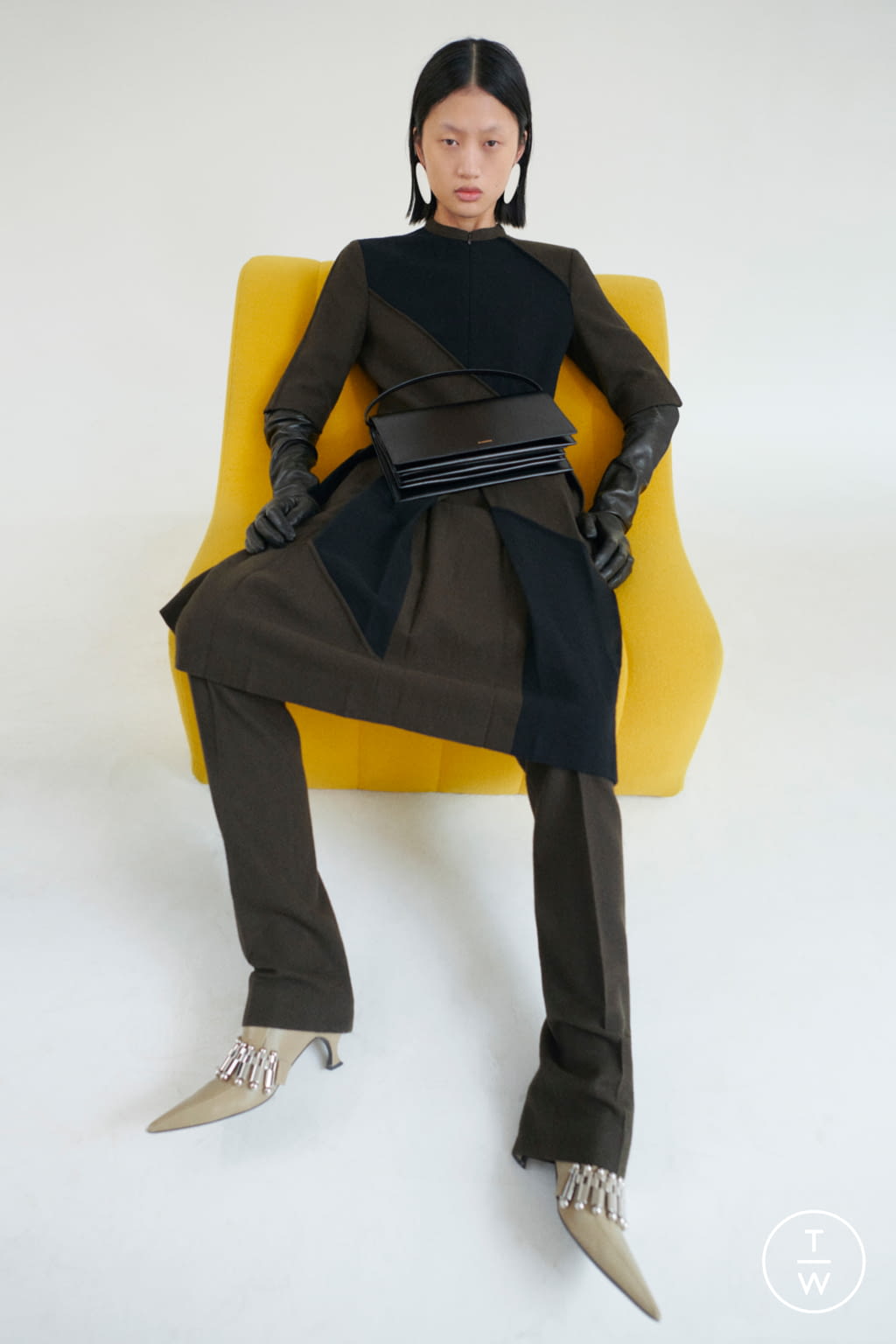 Fashion Week Paris Fall/Winter 2021 look 42 from the Jil Sander collection 女装