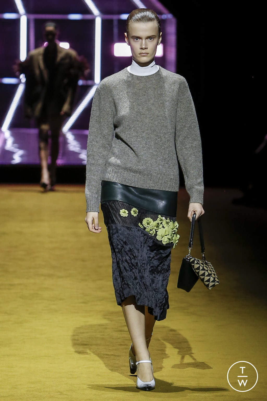 Fashion Week Milan Fall/Winter 2022 look 42 from the Prada collection womenswear