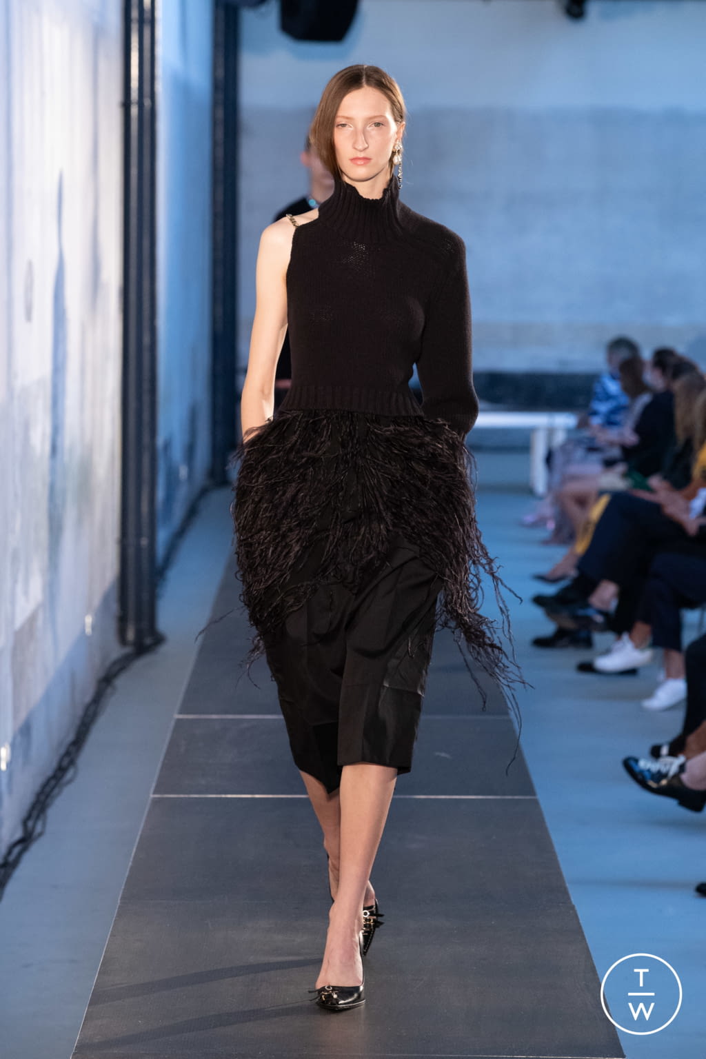 Fashion Week Milan Spring/Summer 2021 look 43 from the N°21 collection 女装