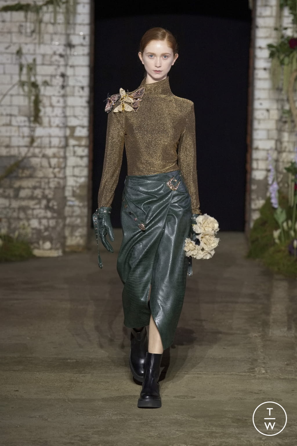Fashion Week London Fall/Winter 2022 look 43 from the MITHRIDATE collection 女装