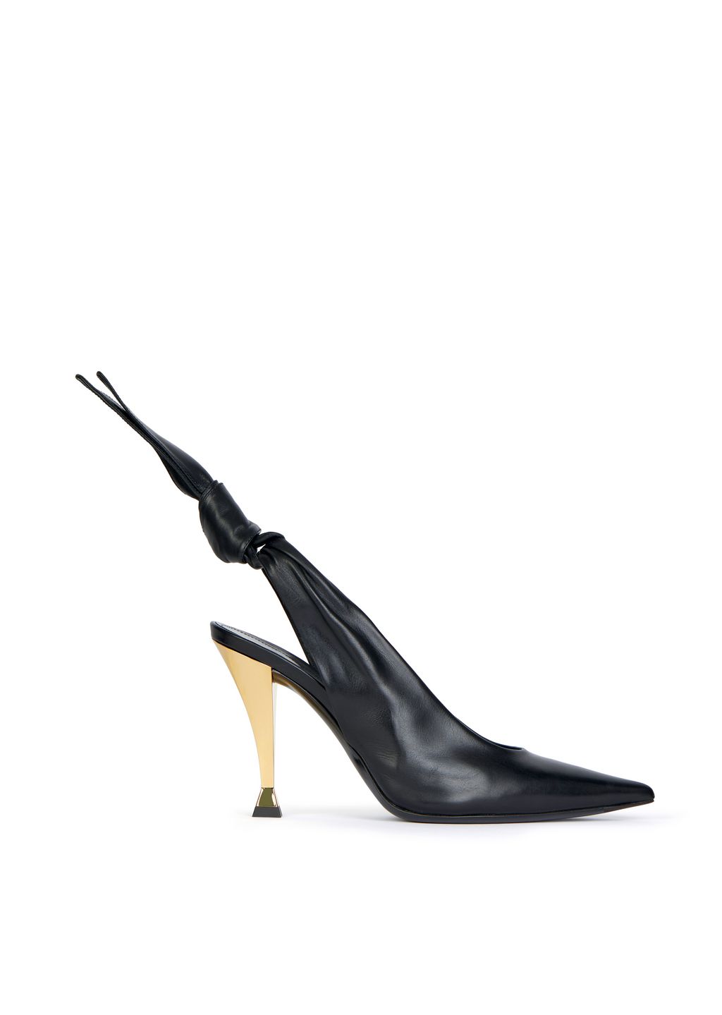 Fashion Week Paris Fall/Winter 2024 look 43 from the Givenchy collection womenswear accessories