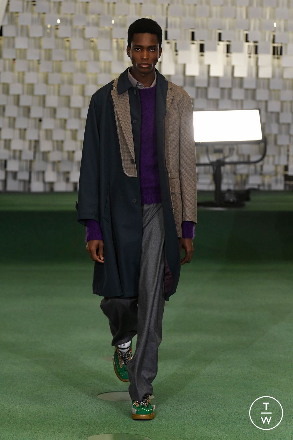 Fashion Week Paris Fall/Winter 2023 look 31 de la collection Kolor menswear