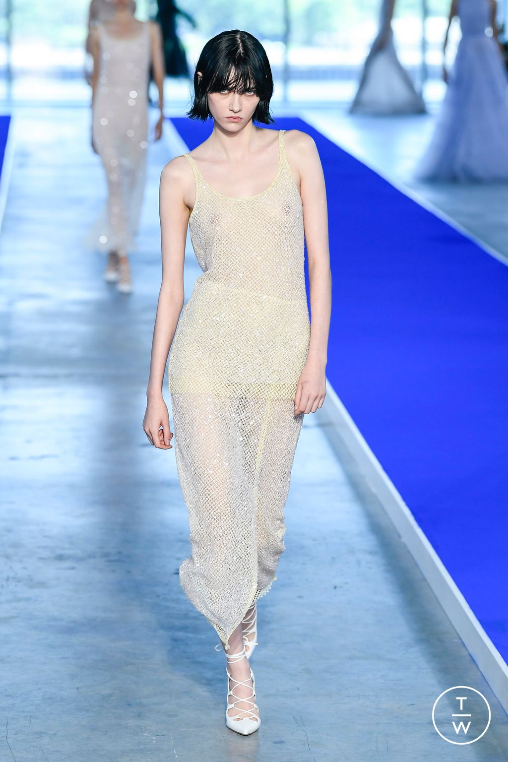 Fashion Week New York Spring/Summer 2023 look 38 from the Jason Wu collection 女装