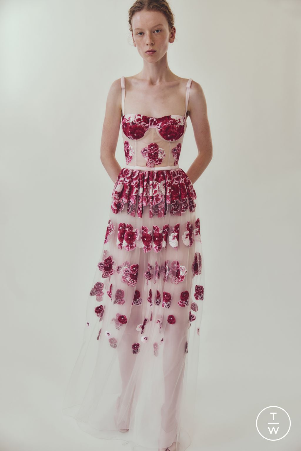 Fashion Week Paris Resort 2026 look 43 de la collection Giambattista Valli womenswear