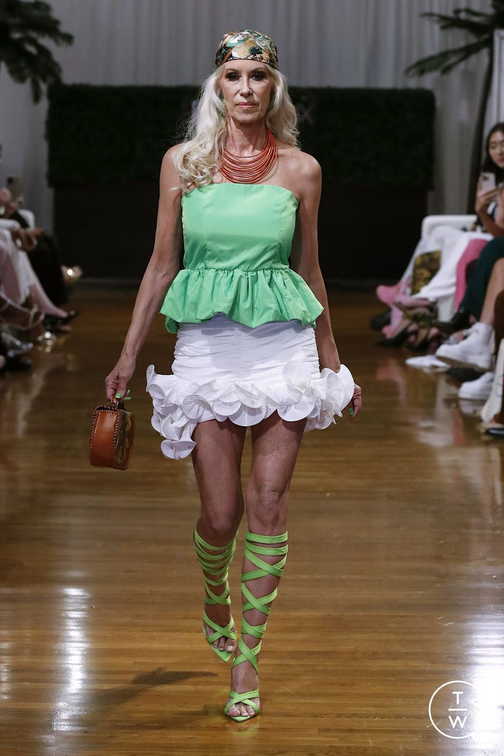 Fashion Week New York Spring/Summer 2023 look 22 from the Dur Doux collection womenswear