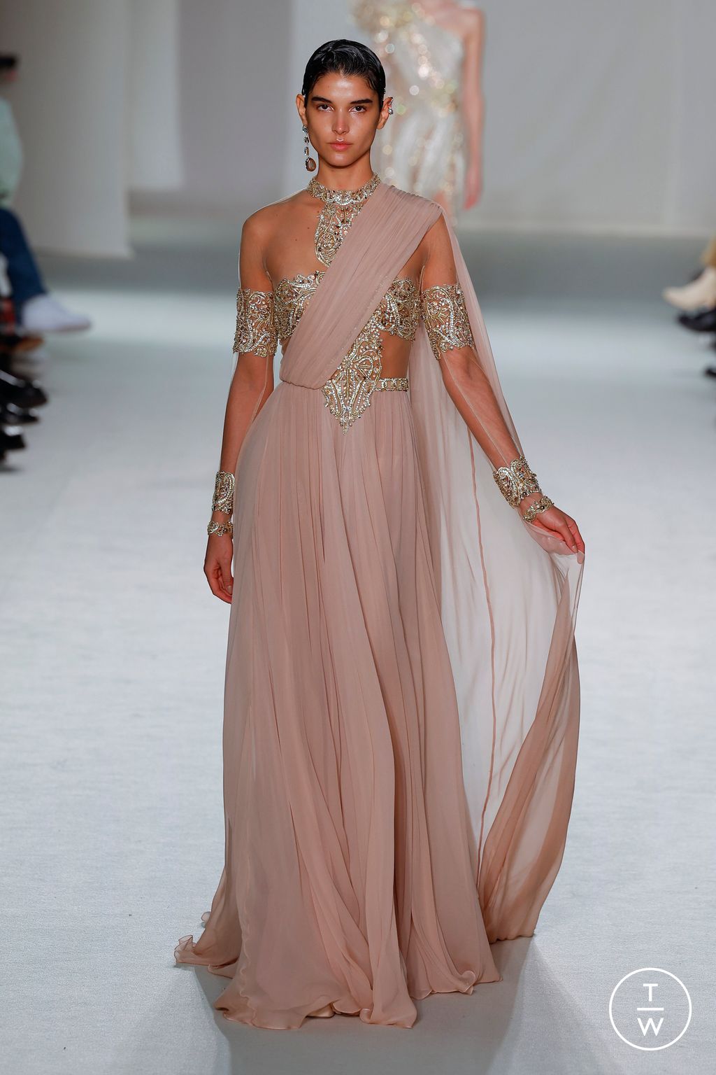 Fashion Week Paris Spring/Summer 2023 look 58 from the Elie Saab collection couture