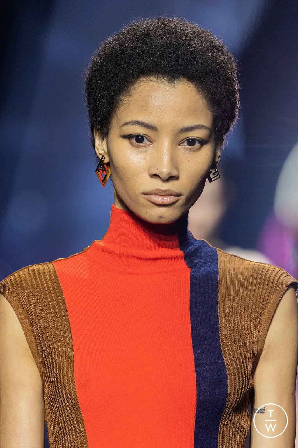 Fashion Week Milan Fall/Winter 2023 look 40 de la collection Fendi womenswear accessories
