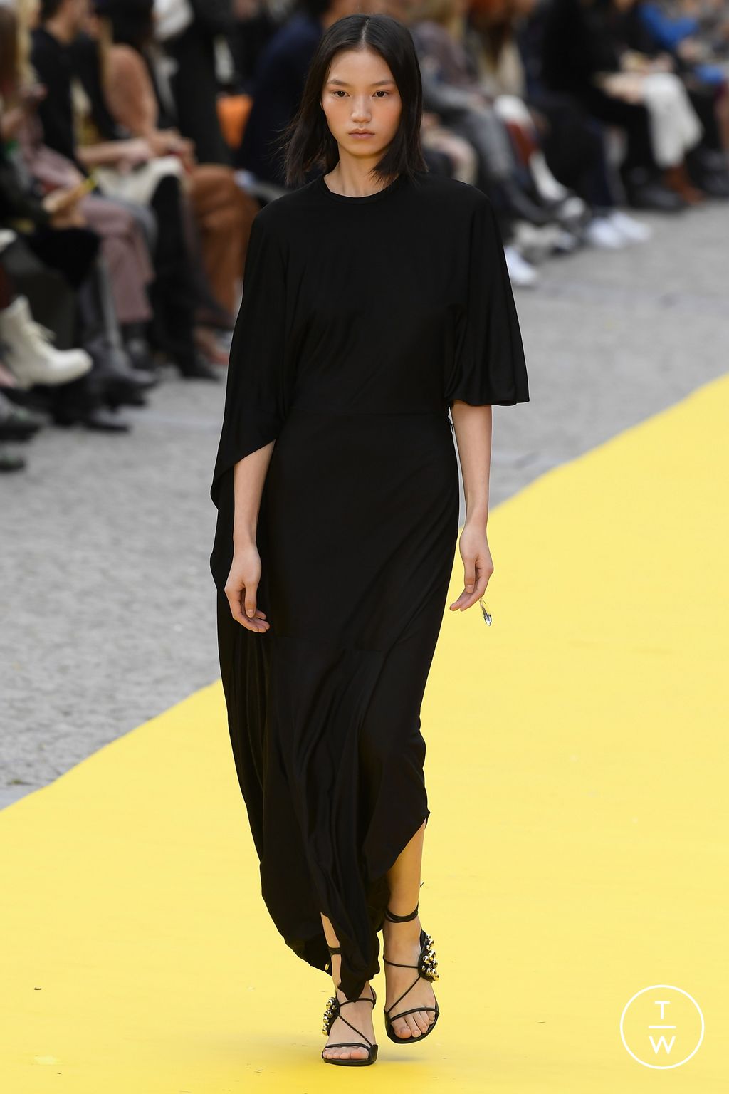 Fashion Week Paris Spring/Summer 2023 look 44 from the Stella McCartney collection womenswear