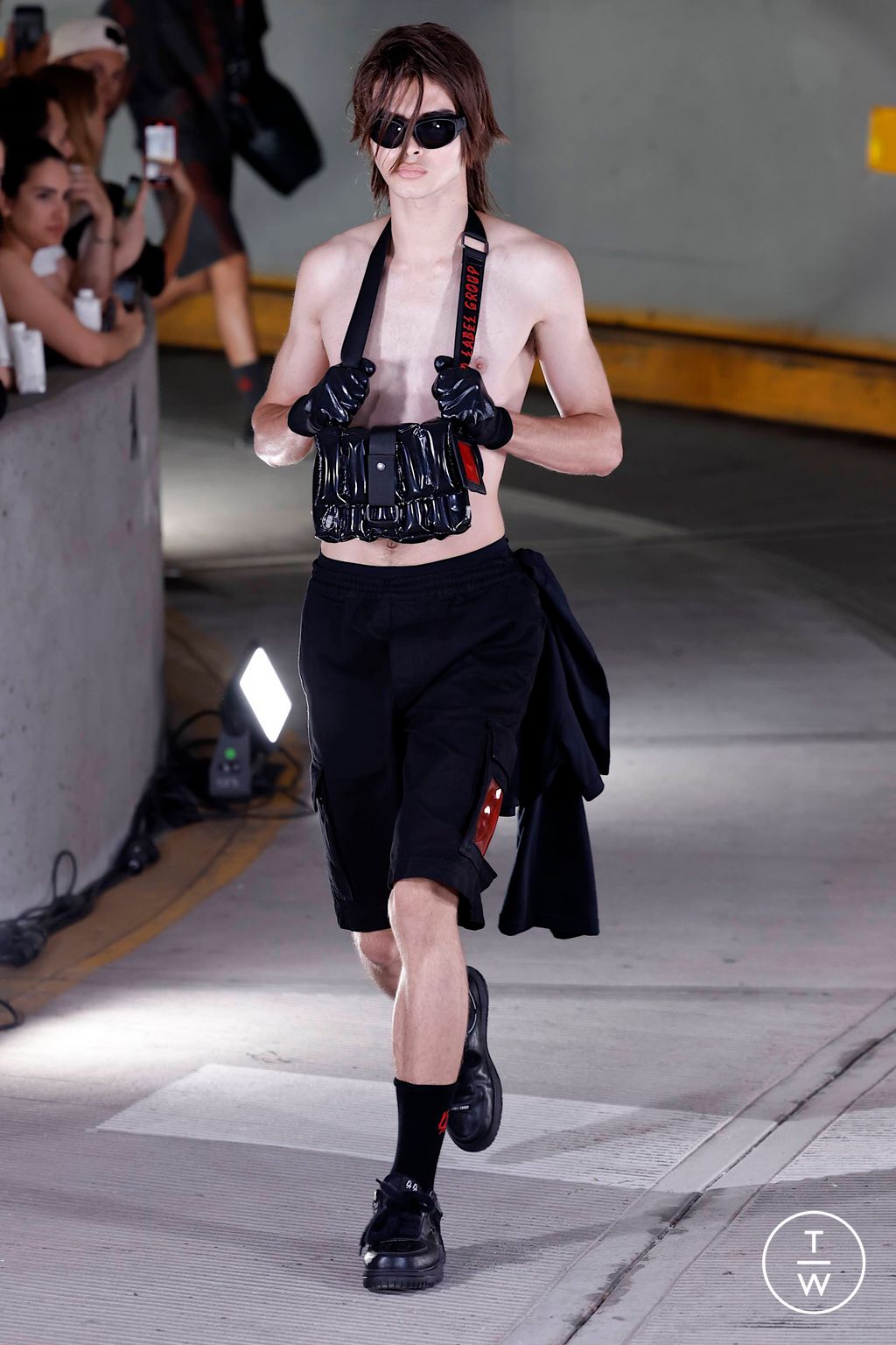 Fashion Week Milan Spring/Summer 2024 look 5 from the 44 Label Group collection 男装