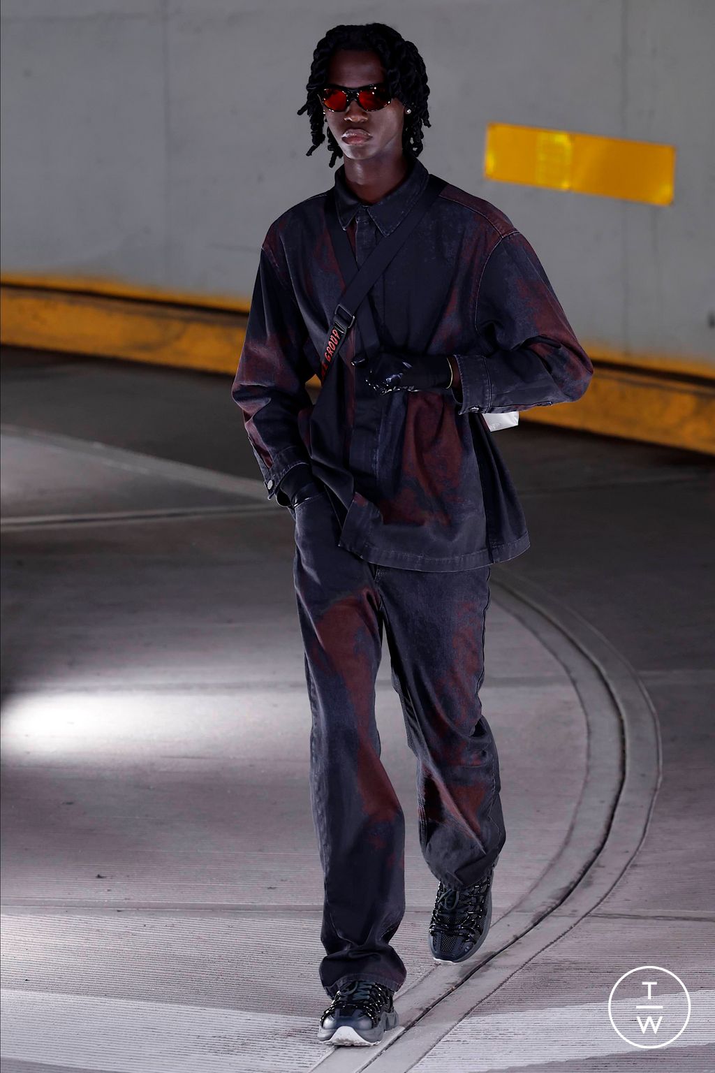 Fashion Week Milan Spring/Summer 2024 look 11 from the 44 Label Group collection 男装