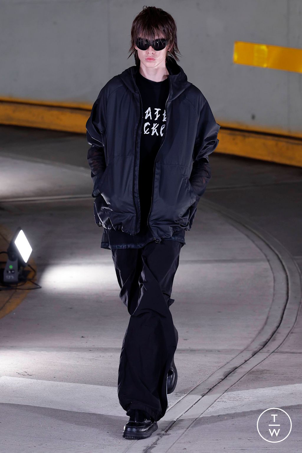 Fashion Week Milan Spring/Summer 2024 look 14 from the 44 Label Group collection 男装
