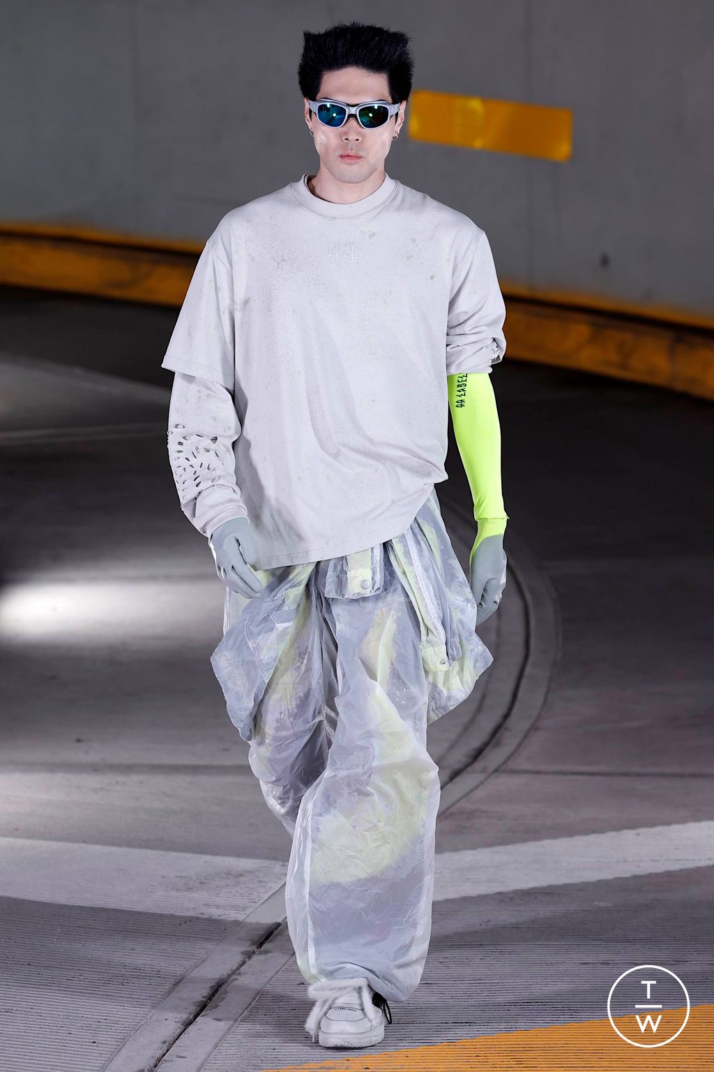 Fashion Week Milan Spring/Summer 2024 look 23 from the 44 Label Group collection menswear