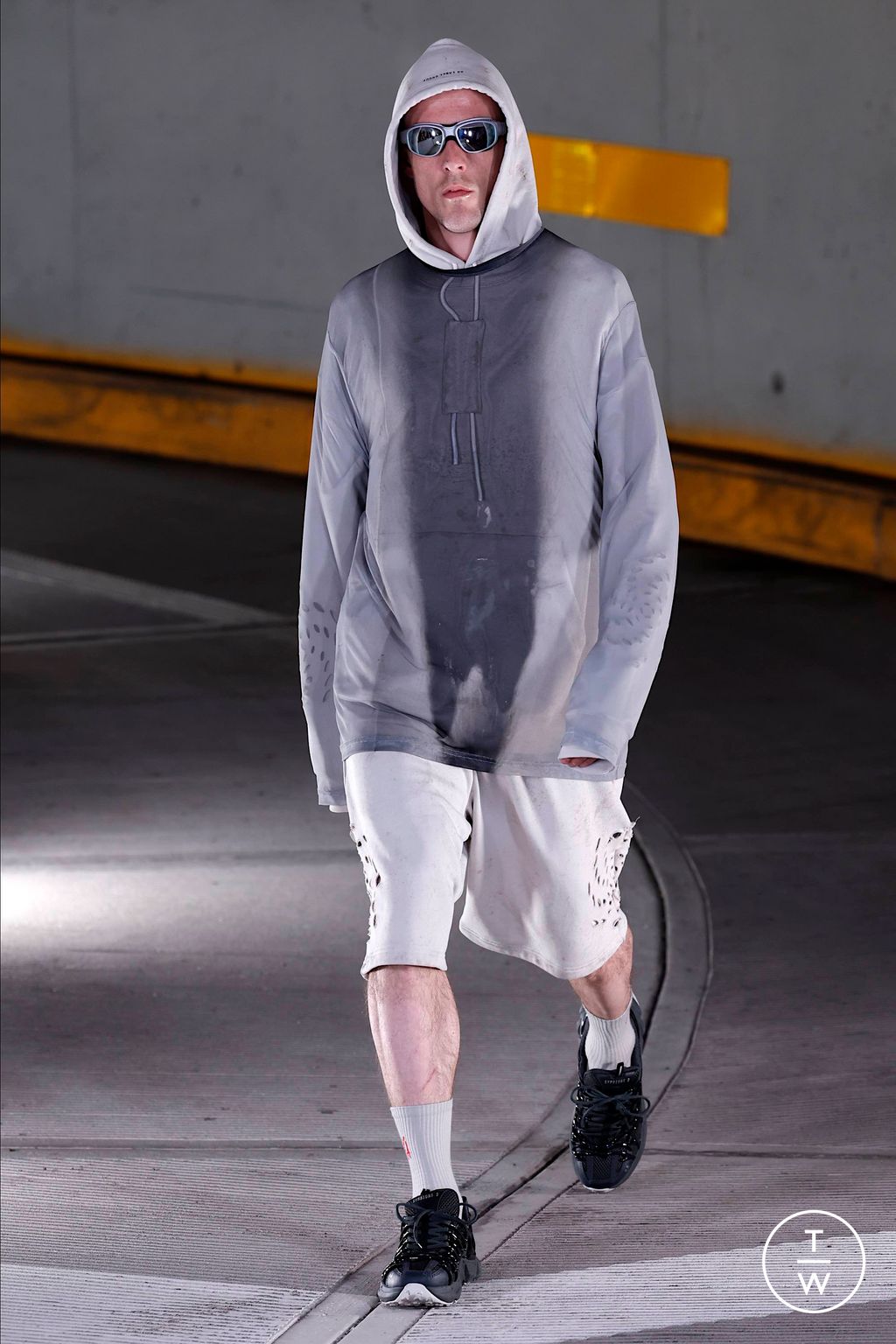 Fashion Week Milan Spring/Summer 2024 look 24 from the 44 Label Group collection menswear