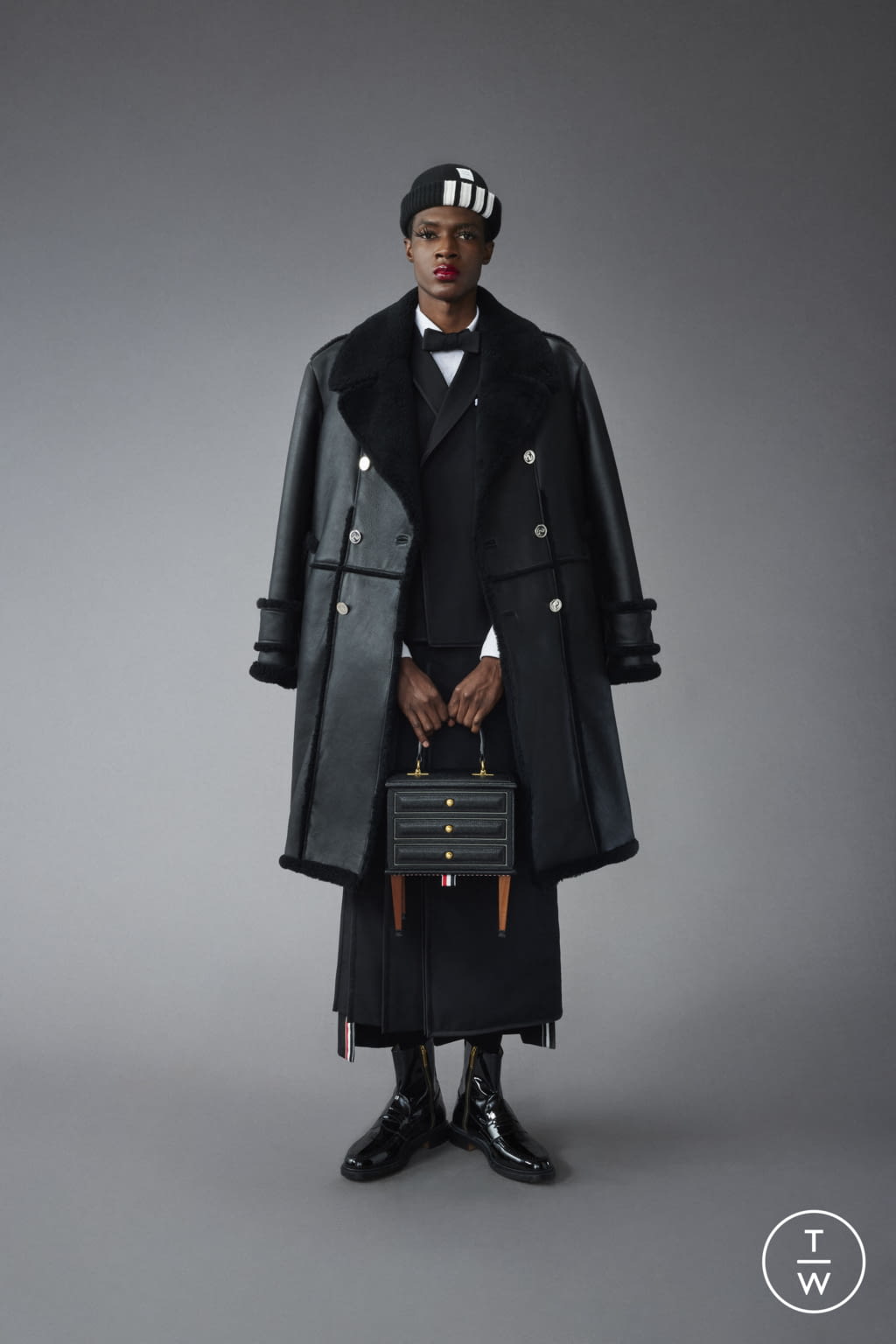 Fashion Week Paris Pre-Fall 2022 look 50 from the Thom Browne collection 男装