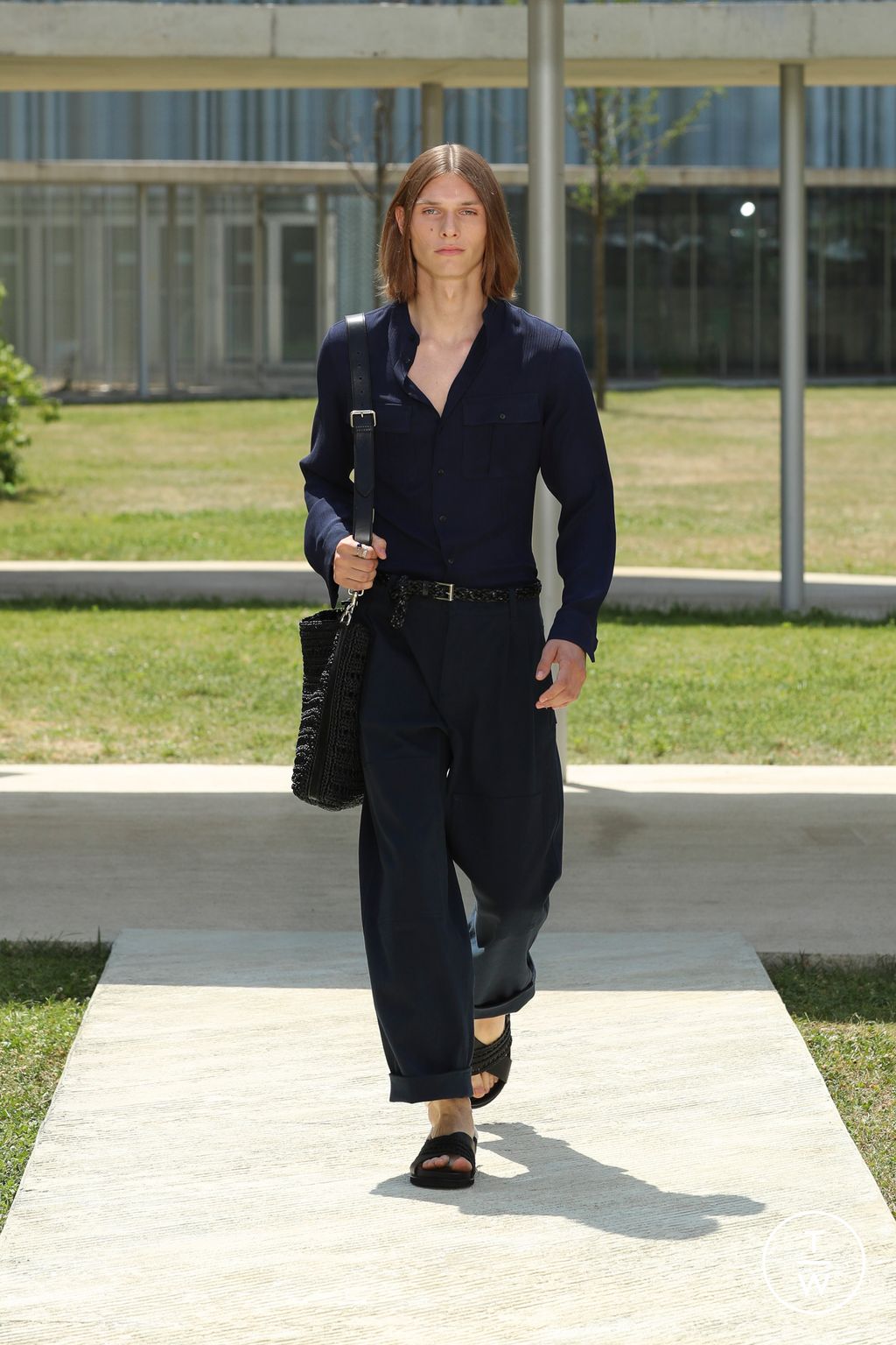 Fashion Week Milan Spring/Summer 2023 look 45 from the Etro collection 男装