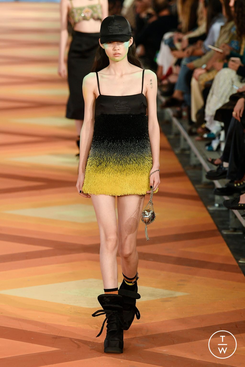 Fashion Week Milan Spring/Summer 2023 look 25 de la collection Etro womenswear