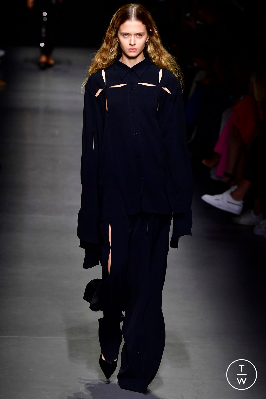 Fashion Week Milan Spring/Summer 2023 look 39 de la collection BUDAPEST SELECT womenswear