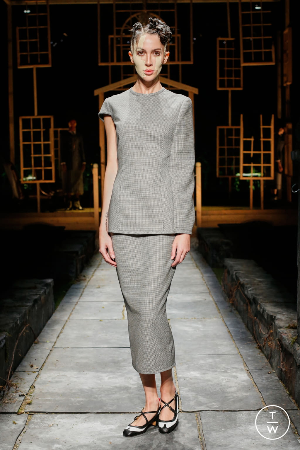 Fashion Week New York Spring/Summer 2022 look 46 from the Thom Browne collection 女装