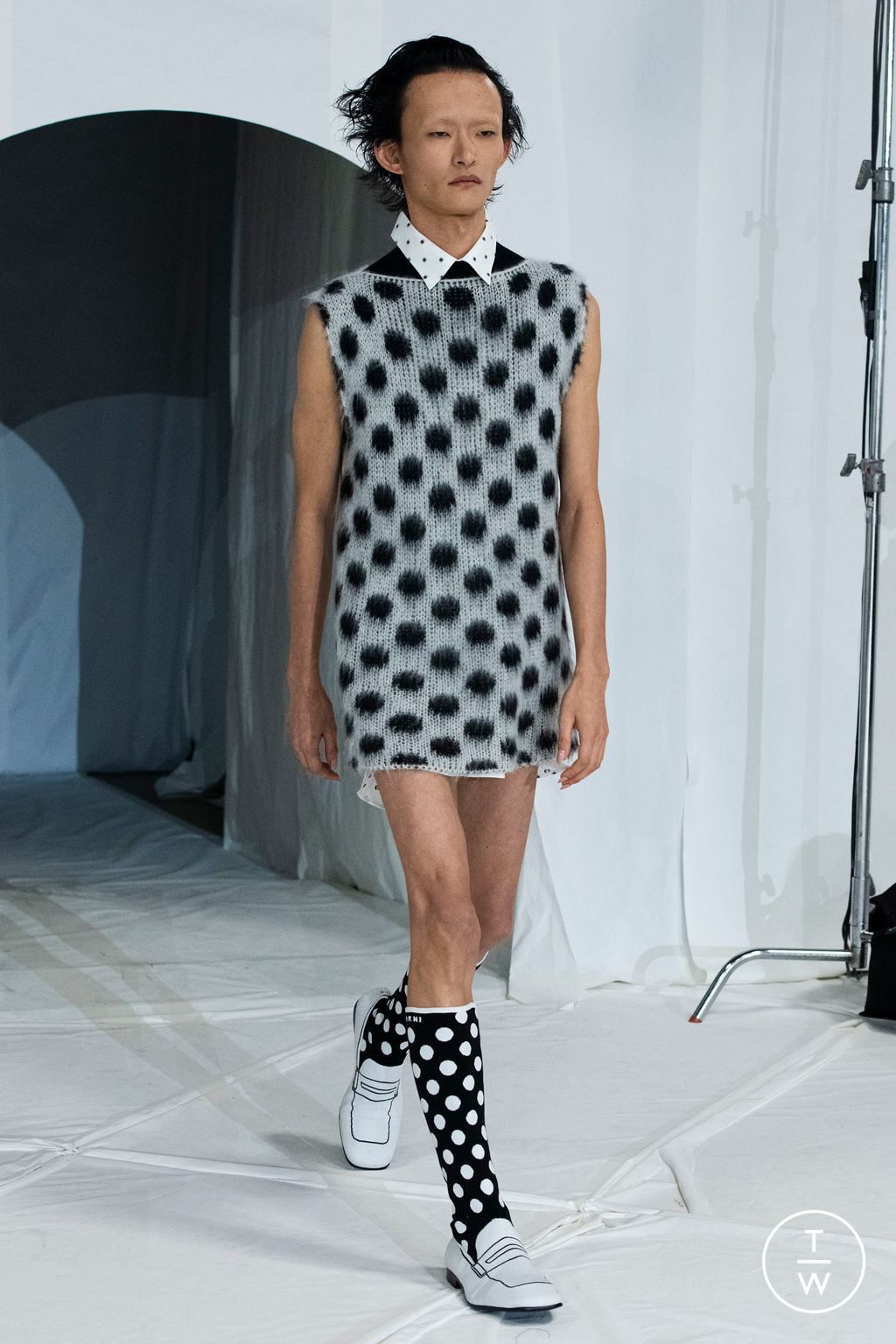 Fashion Week Milan Fall/Winter 2023 look 46 from the Marni collection 女装