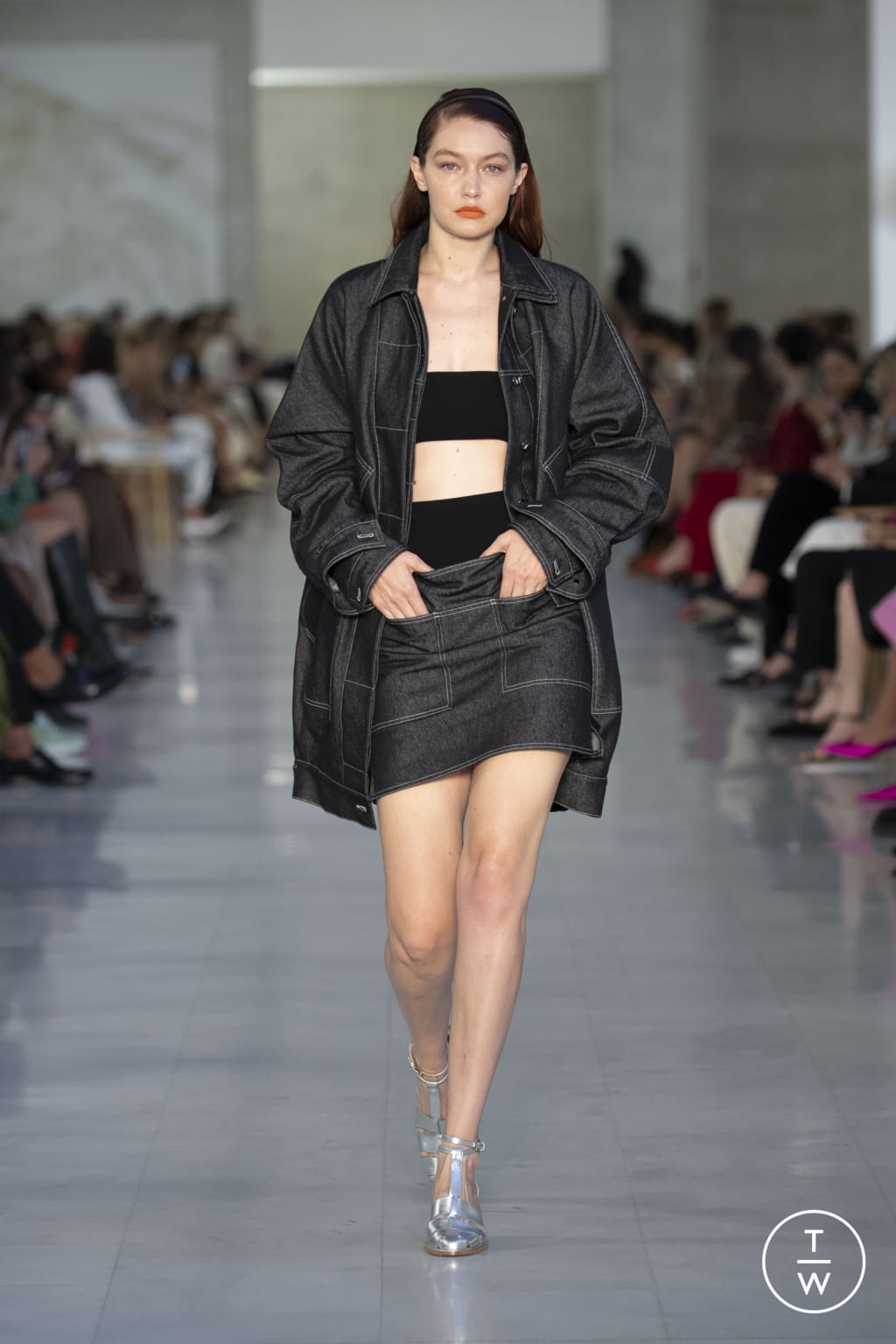 Fashion Week Milan Spring/Summer 2022 look 46 from the Max Mara collection 女装