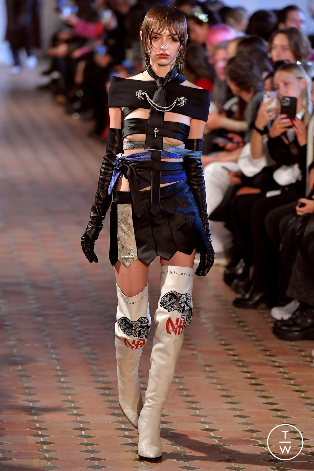 Fashion Week Paris Spring/Summer 2023 look 2 from the Enfants Riches Déprimés collection womenswear